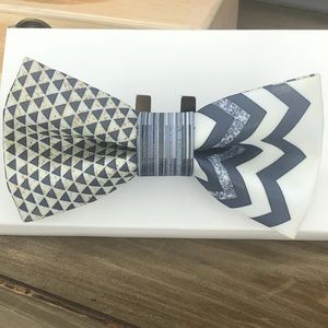NEW Novelty Adjustable Bow Tie by NDT - Geometric